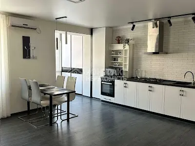 квартира за адресою Лосевський, 4в