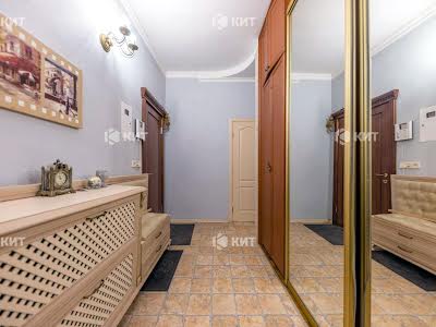 квартира за адресою Петра Болбочана вул. (Клапцова), 69