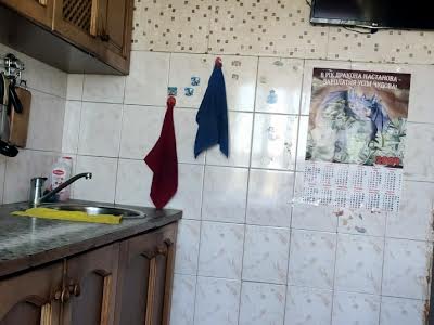 кімната за адресою Новаторів вул., 4