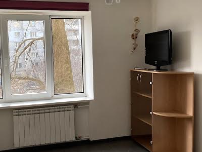 квартира по адресу Андрея Верхогляда ул. (Михайла Драгомирова), 6-Б