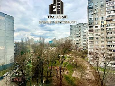 квартира за адресою Деміївська вул., 45 А