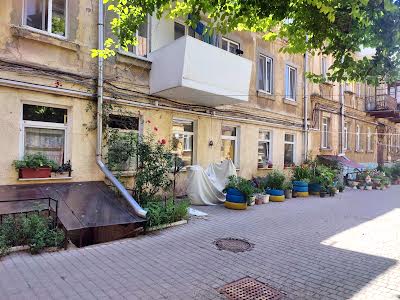 квартира за адресою Ніжинська вул., 18