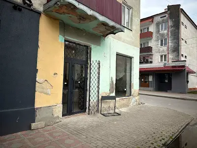 комерційна за адресою площа Ринок, 26