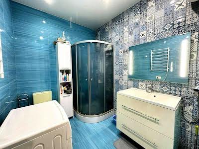 квартира за адресою Богатирська вул., 6-А