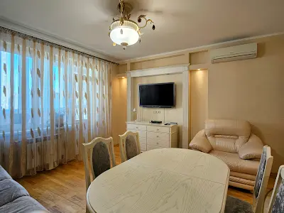 квартира за адресою Урлівська вул., 11-А