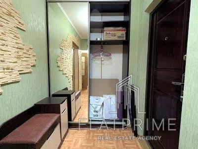 квартира за адресою Олени Пчілки вул., 2-Б