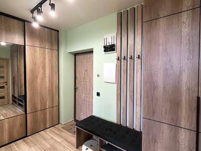 квартира по адресу Зеленая ул., 281а