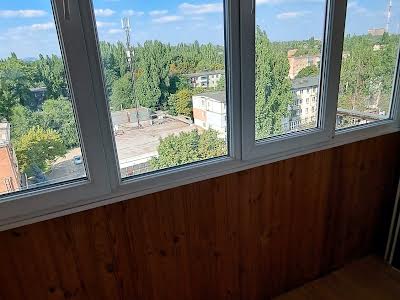 квартира за адресою Калинова вул., 86