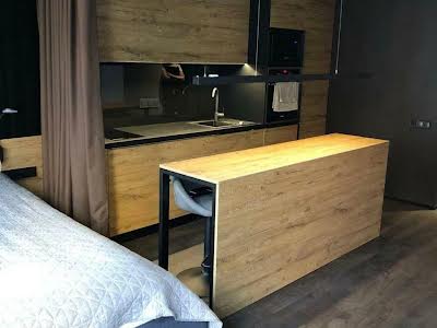квартира за адресою Регенераторна вул., 4