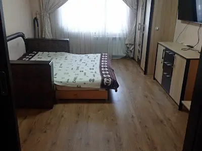 квартира за адресою Автозаводська вул., 67