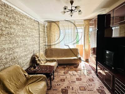 квартира по адресу Дарницкий бульв., 9