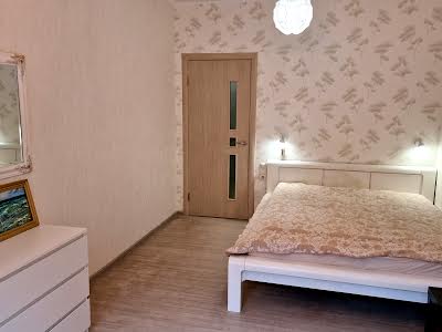 квартира за адресою Радистів вул., 34А