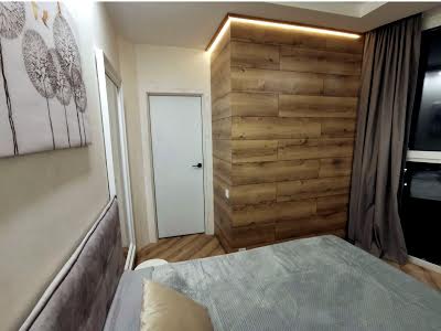 квартира за адресою Драгоманова вул., 2б