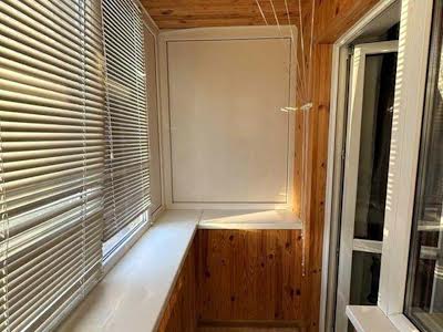 квартира по адресу Строителей ул., 12-Б