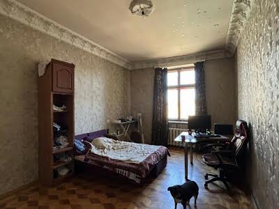 квартира за адресою Карантинна вул., 14