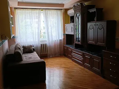 квартира по адресу Героев Днепра ул., 38-В