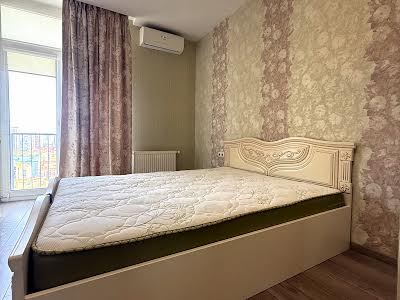 квартира за адресою Регенераторна вул., 4 к1-9