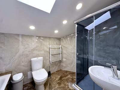 квартира за адресою Пантелеймона Куліша вул., 11