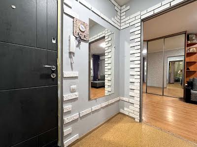 квартира за адресою Миру просп., 18