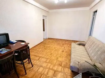 квартира по адресу Киев, Героїв Космосу ул., 1