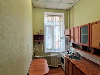 квартира за адресою Рейтарська вул., 7-Б