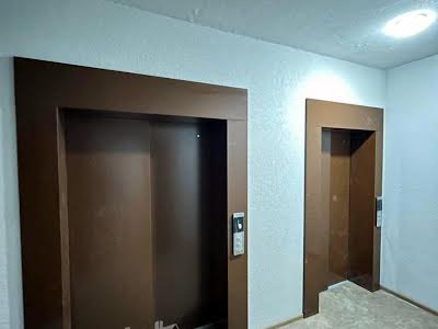 квартира за адресою Павла Чубинського вул., 15