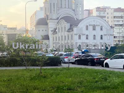 квартира за адресою Бориса Гмирі вул., 12-Б