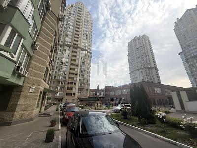 квартира за адресою Михайла Максимовича вул. (Онуфрія Трутенка), 3-Г
