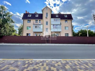 квартира за адресою Польова вул., 20Б