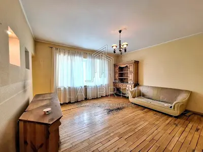 квартира за адресою Олеся Гончара вул., 52