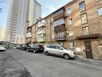 квартира за адресою Голосіївський просп. (40-річчя Жовтня), 74