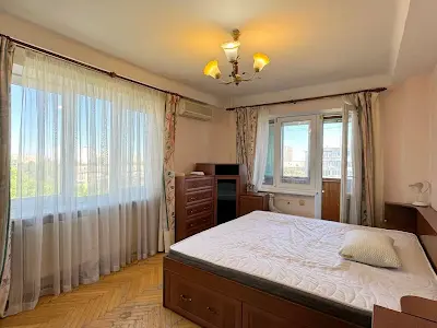 квартира за адресою Івана Котляревського бульв. (Праці), 5