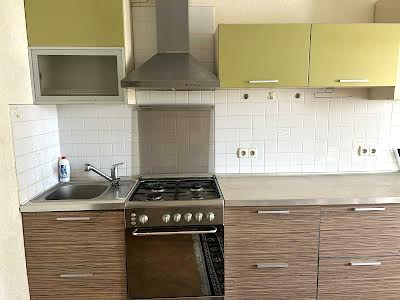 квартира за адресою Дубовецька вул. (Енгельса), 37а