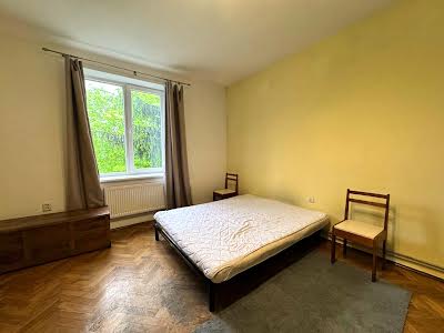 квартира за адресою Остапа Луцького вул., 20