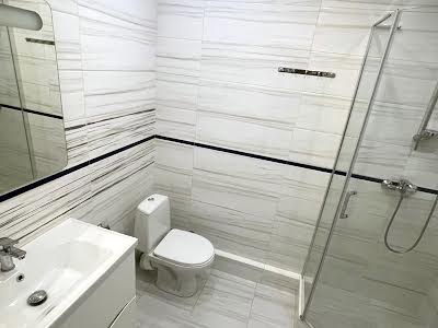 квартира за адресою Драгоманова вул., 10