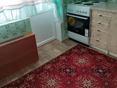 квартира за адресою Романа Шухевича просп. (Генерала Ватутіна), 2-Б