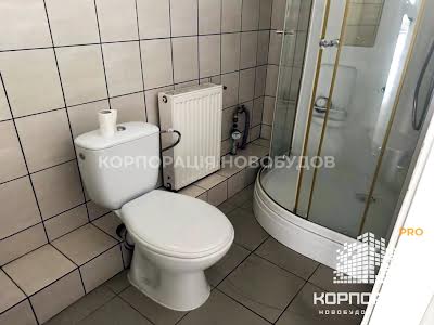 комерційна за адресою Швабська вул., 11