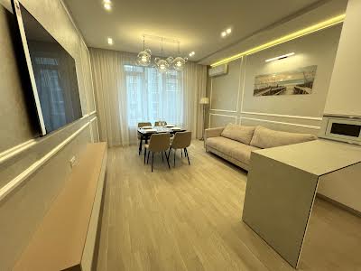 квартира за адресою Саперне Поле вул., 5