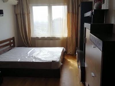 квартира за адресою Милославська вул., 2