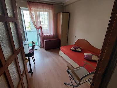 квартира по адресу Владимира Ивасюка просп. (Героїв Сталінграду), 15-А