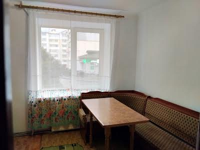 квартира за адресою Лучакеівського, 11