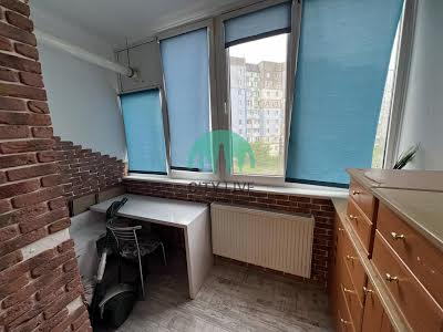 квартира за адресою Василя Симоненка вул., 30
