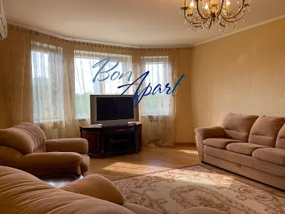 квартира за адресою Миколи Амосова вул., 4