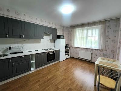 квартира за адресою Михайла Максимовича вул. (Онуфрія Трутенка), 9