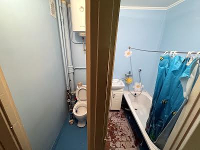 квартира за адресою Янтарна вул., 83