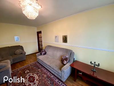 квартира по адресу Степана Тильгы ул. (Революційна), 32