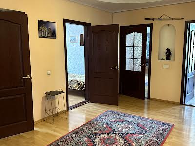 квартира за адресою Новгород-Сіверська, 3