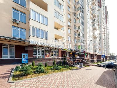 квартира за адресою Польова вул., 73