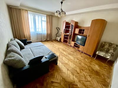 квартира за адресою Підгірна вул., 3