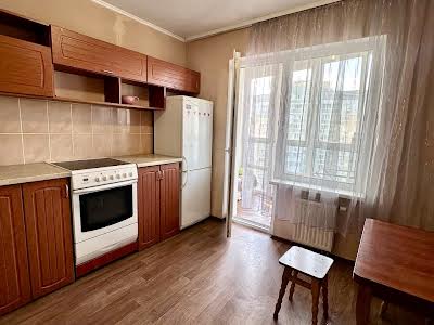 квартира за адресою Софії Русової вул., 7